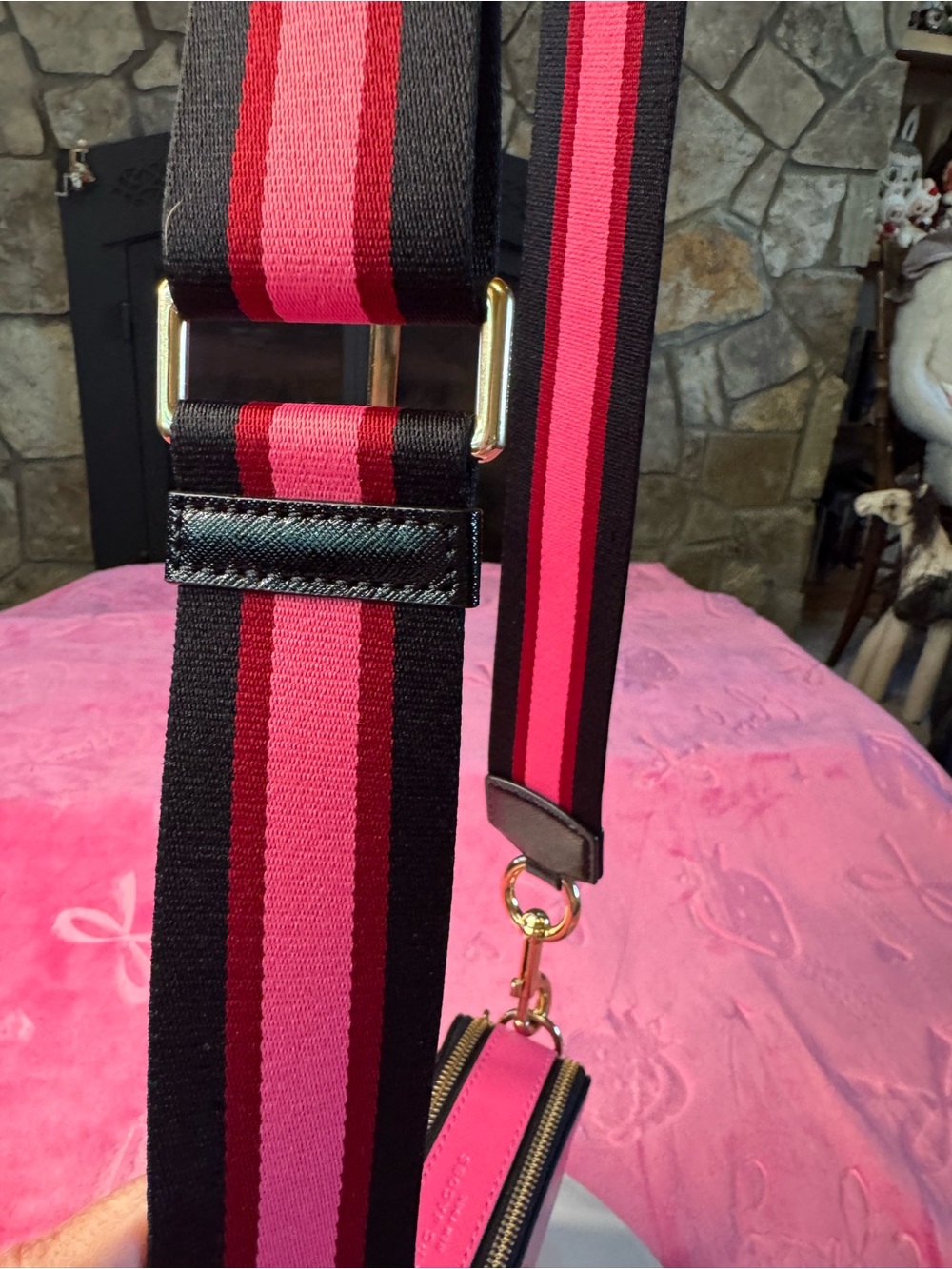 Marc Jacob’s Snapshot Hibiscus Multi • NWT • Guitar Strap • Gold Hardware - Picture 7 of 11